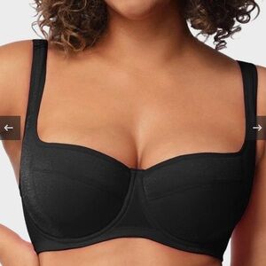 Everyday Support Square-Neck Underwire Bra in Black